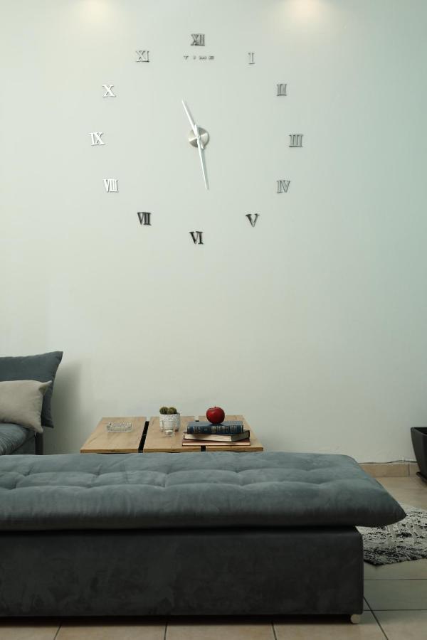 Nikea Apartment Near Piraeus Port And Metro St I Exterior photo